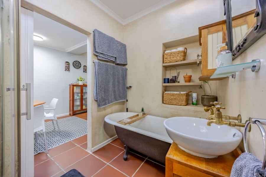 3 Bedroom Property for Sale in Kenilworth Western Cape